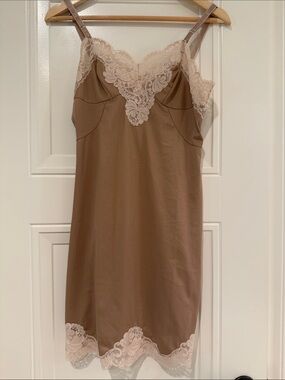Polyester Lace-Trim Slip Dress in Taupe and Blush